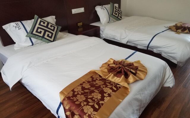 Dali Mountain Delights Hotel