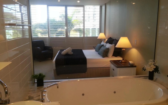 Aria Apartments
