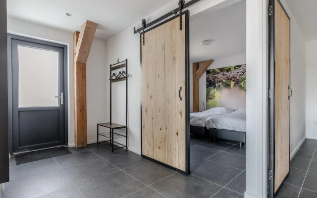 Beautiful House With air Conditioning