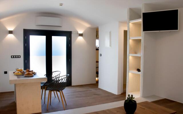 LF Suites & Villas