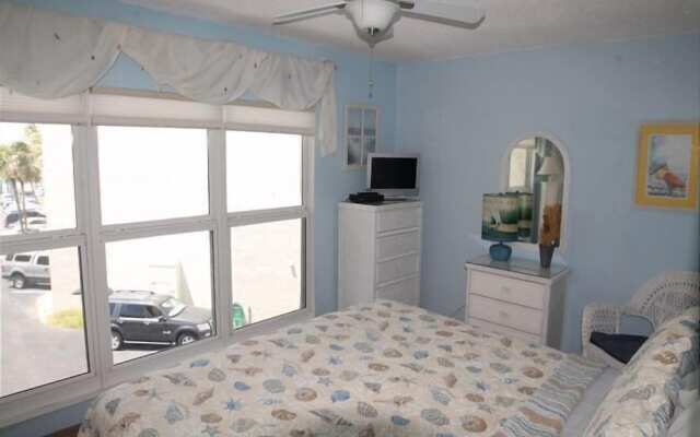 Tradewinds 24