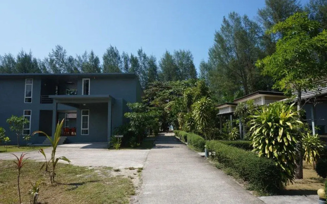 Cousin Resort Koh Kho Khao Beach