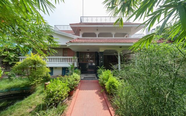 OYO 18388 L'heritage Riad