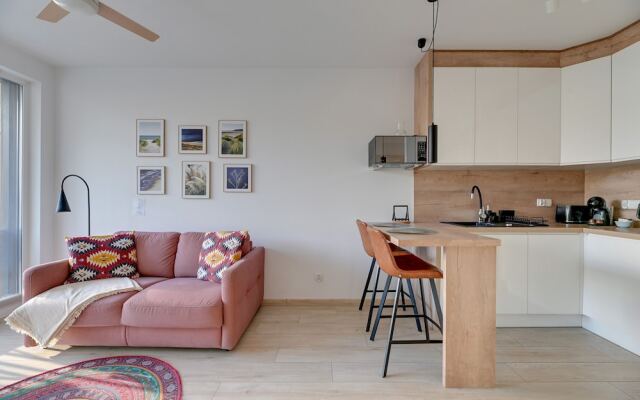 Dom & House - Apartments Navio Estate