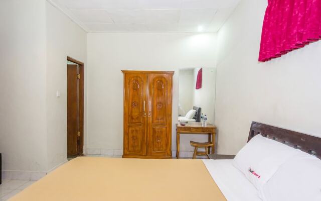 RedDoorz @ Sanur 3