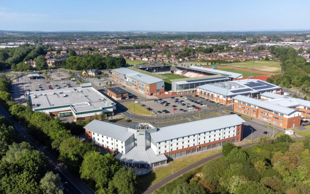 Holiday Inn Express Leigh - Sports Village by IHG