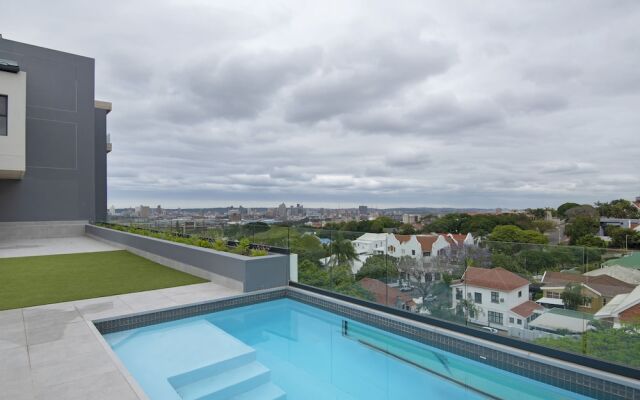 707 at Two six two Florida Road