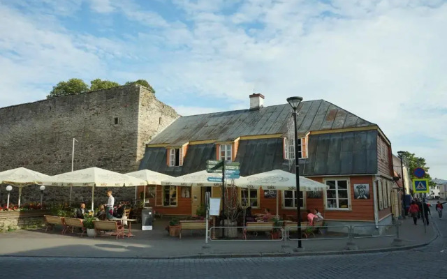 Karja Accommodation