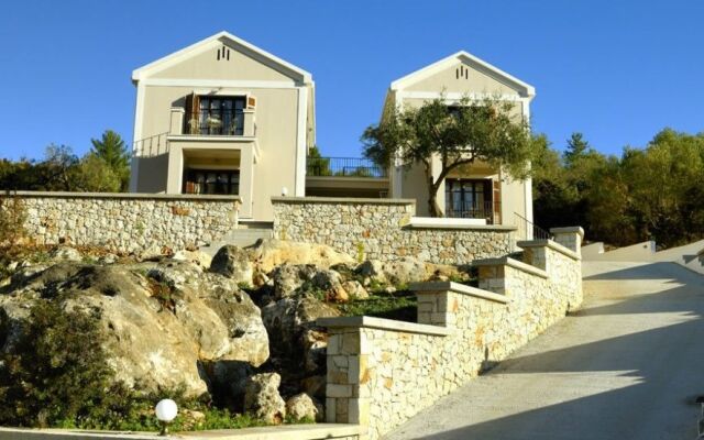 Adastra Ithaca Luxury Suites