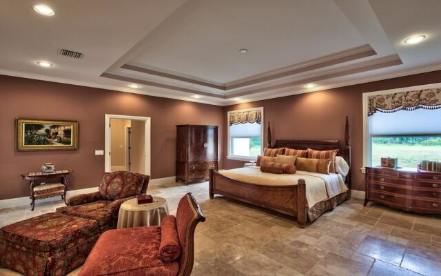 Knickerbocker Estate 8 Bedroom Home by NFVH