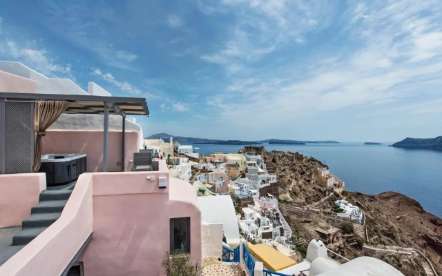 Theodora Suites - Adults Only