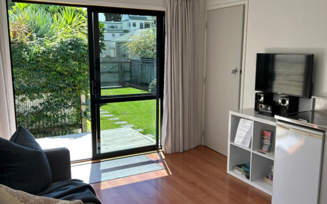 Evolve Bach (Adults Only)