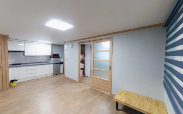 Tongyeong Se-an Residence Pension