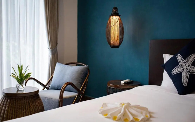 The Blue Alcove