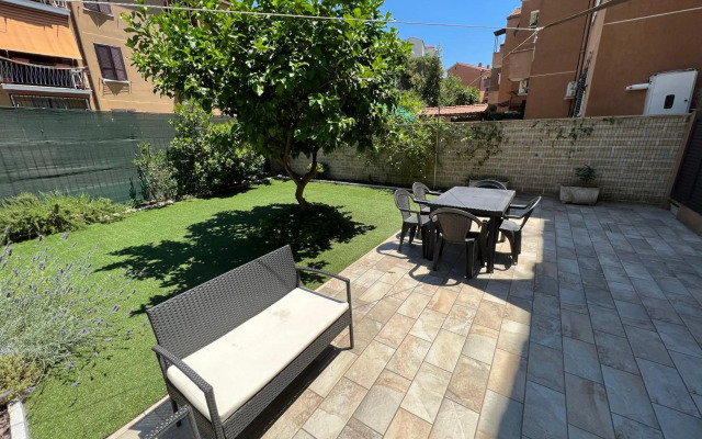 Casa Paestum. Your wonderful garden in Rome