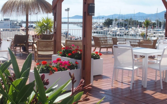 Bleu Mer Duplex et Suites