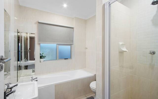 Big Bay Beach Club 73