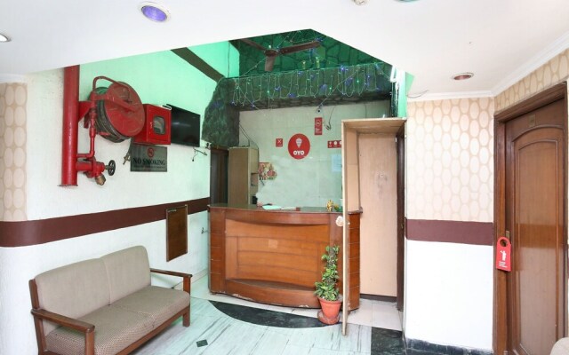 OYO 11371 Hotel M&V