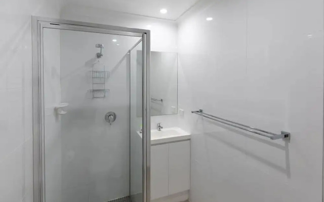 Tasman Holiday Parks-Cairns Cool Waters