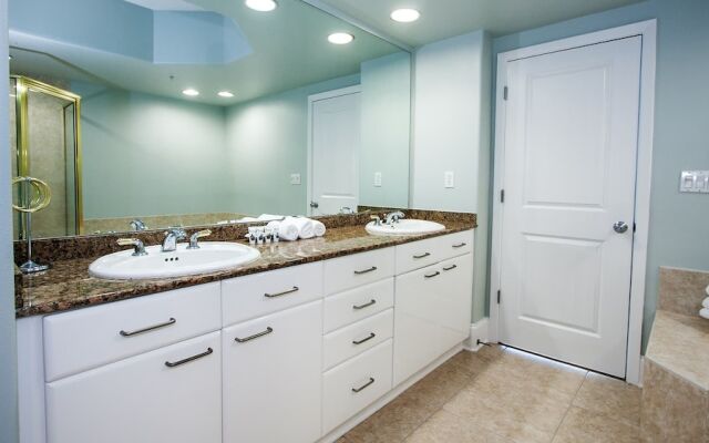 Crb0616 2 Bedroom Condo