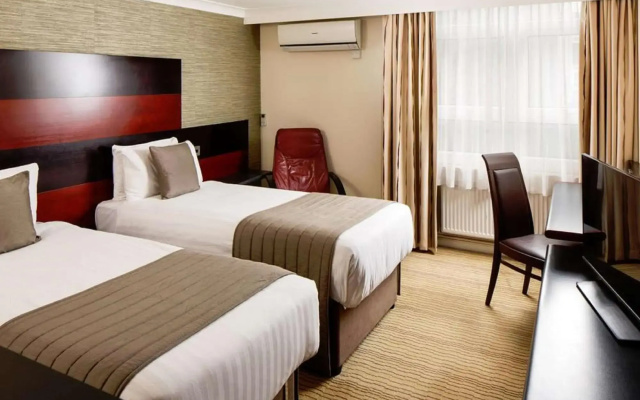 Mercure Chester Abbots Well Hotel