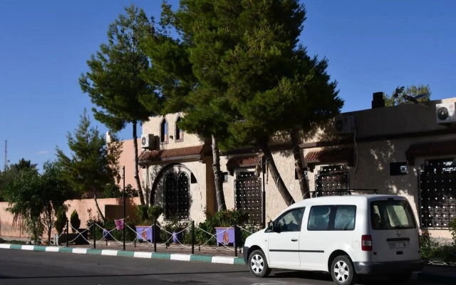 Hôtel La Vallée Des Oiseaux