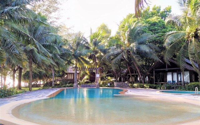 Chivaree Hotel And Resort