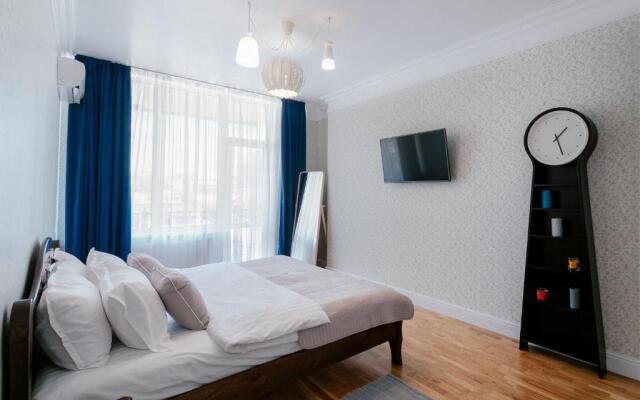 Royal Flowers Apartments