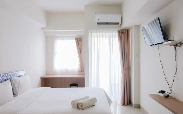 Modern and Comfy Studio Parkland Avenue Apartment