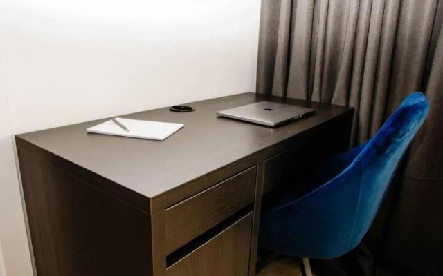 Super luxurious & spacious designer apartment.