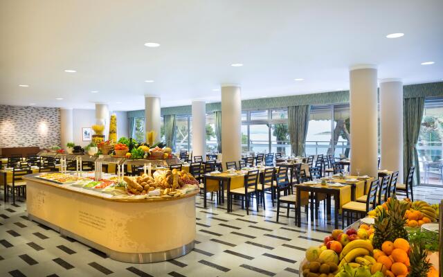 Aminess Vival Grand Azur Hotel