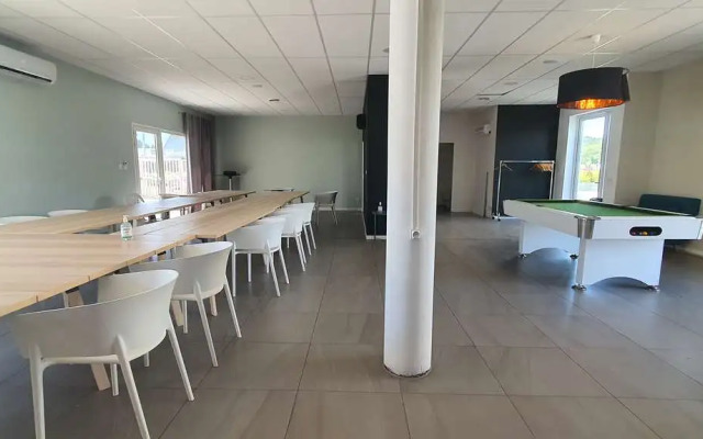 Brit Hotel Martigues Nord