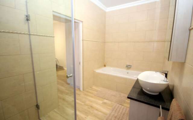 Luxurious and With Beautiful Views