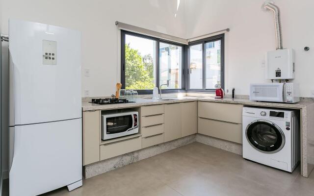 Churrasqueira | 200m da Praia de Jurerê #JA21