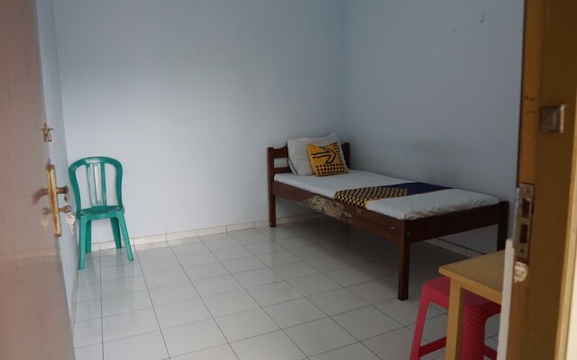 SPOT ON 92665 Yoko Kost Syariah