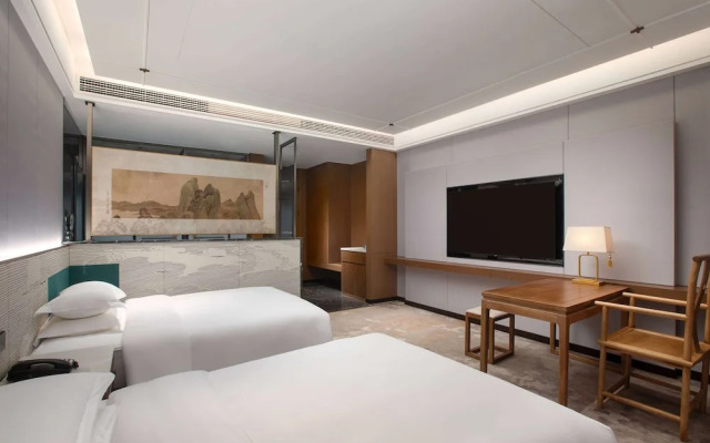 Days Hotel By Wyndham Luzhou Gulin