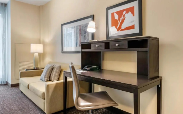 Staybridge Suites St. Petersburg Downtown by IHG