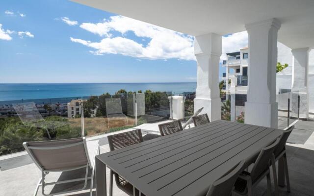 Blue Suite 2389 Sea Views
