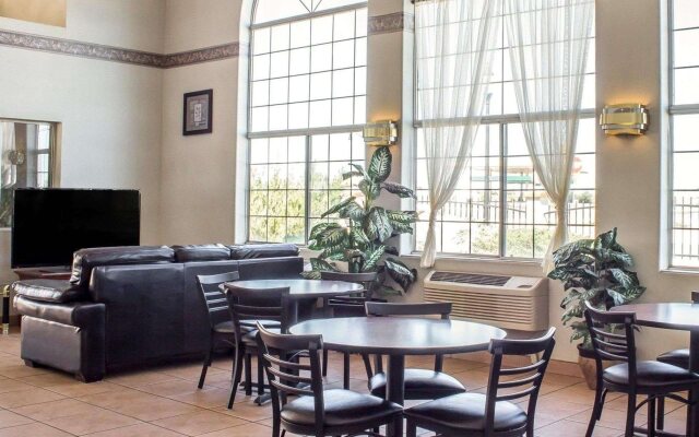 Quality Inn Winslow I-40