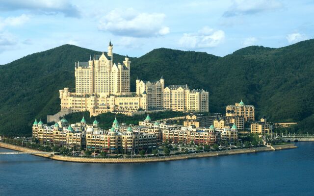 The Castle Hotel, a Luxury Collection Hotel, Dalian