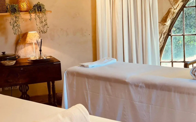 Mas Salvi Country Boutique Hotel