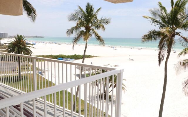 Jamaica Royale - T41 - 2 Br Condo