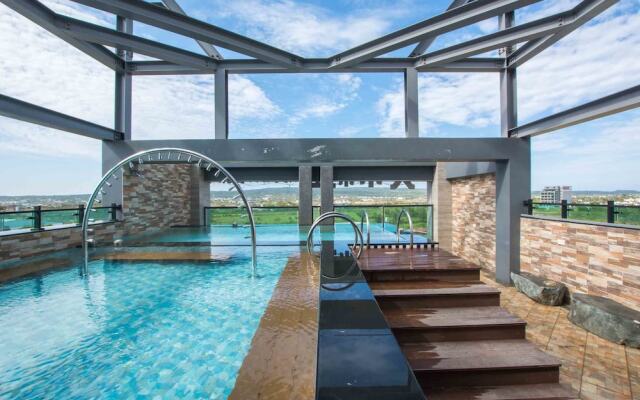 Emilia Resort I