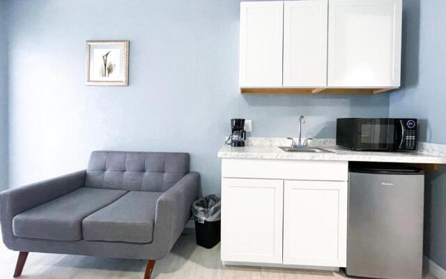 Sunrise Resort Motel South