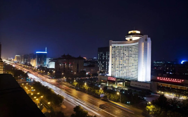 Beijing International Hotel