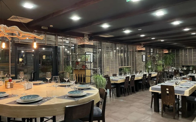 Local Stay Hotel, BW Signature Collection