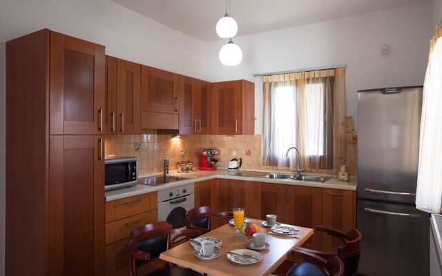 Louloudis Villa
