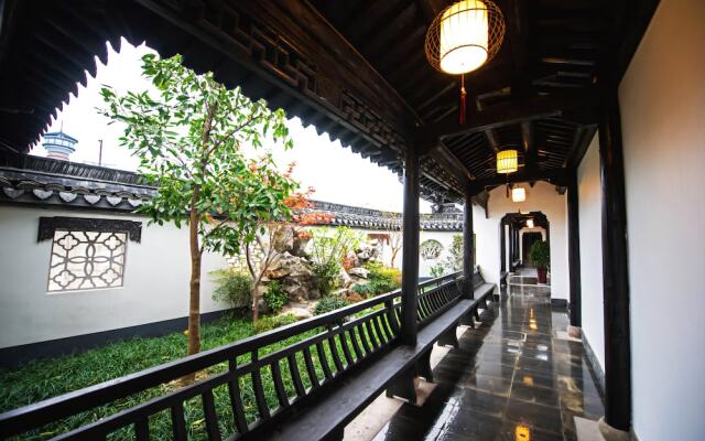 Shiyuan Dengying Inn