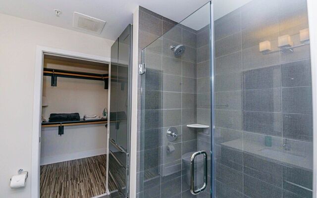 Uptown Fully Furnished Apartments
