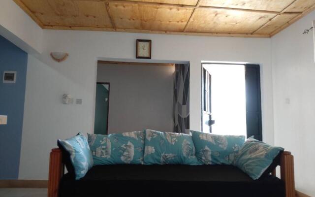 Zuri a secure private affordable modern house!